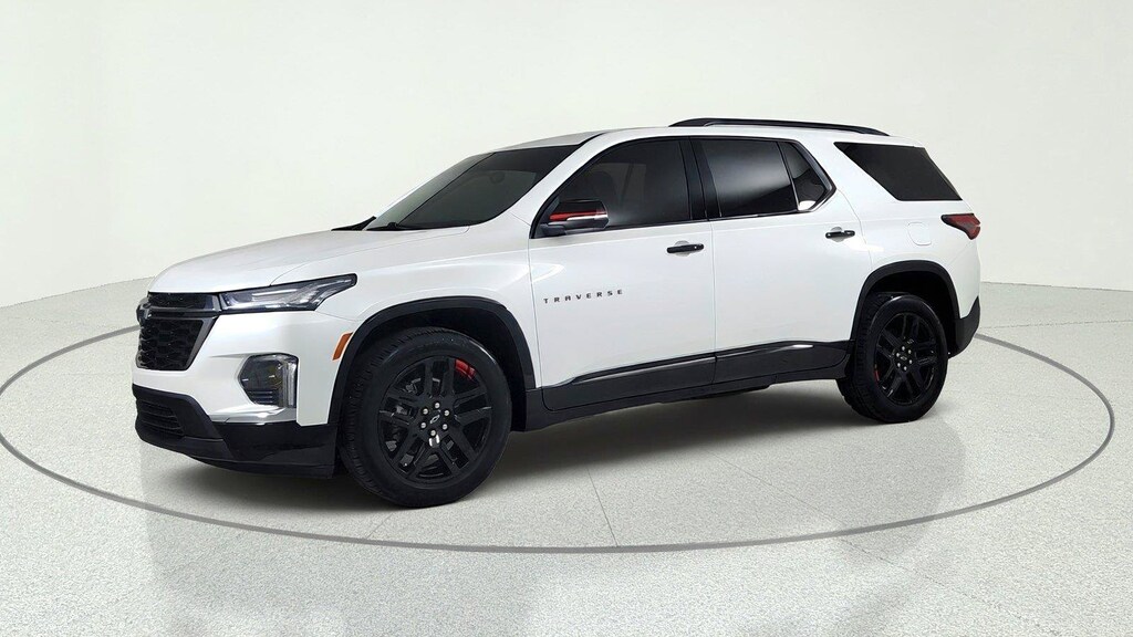Used 2023 Chevrolet Traverse Premier FWD Premier