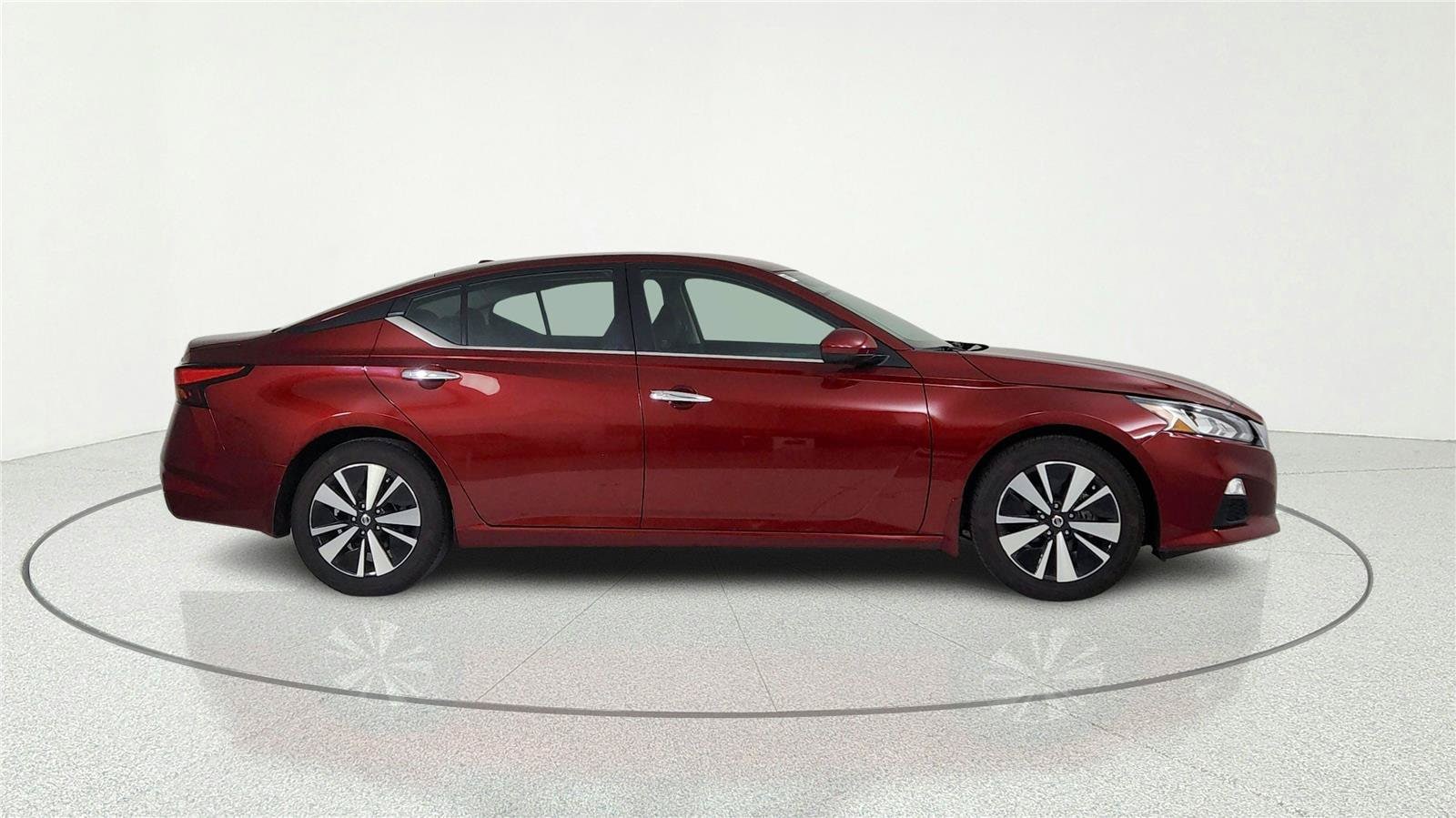 2022 Nissan Altima SV - Photo 6