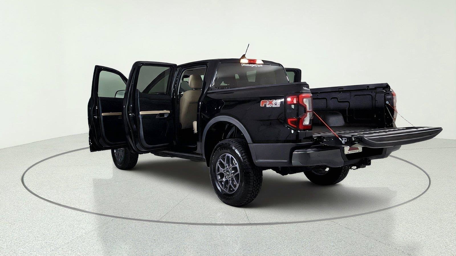 2025 Ford Ranger XLT - Photo 12