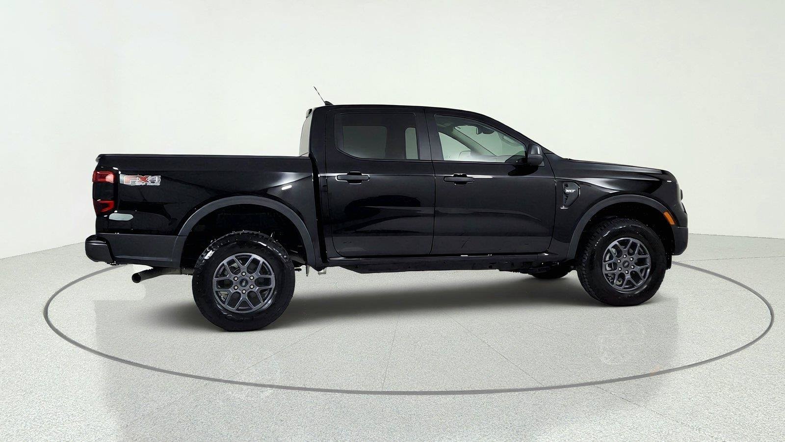 2025 Ford Ranger XLT - Photo 7