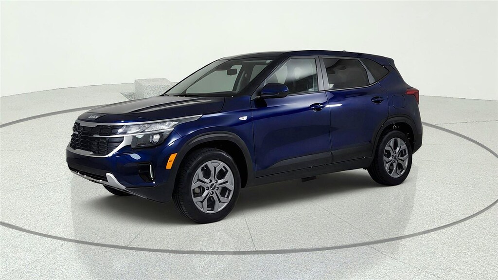 Used 2025 Kia Seltos LX LX IVT AWD