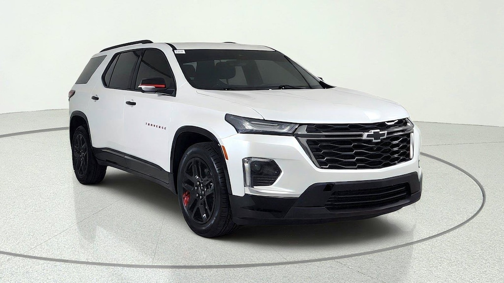 Used 2023 Chevrolet Traverse Premier FWD Premier