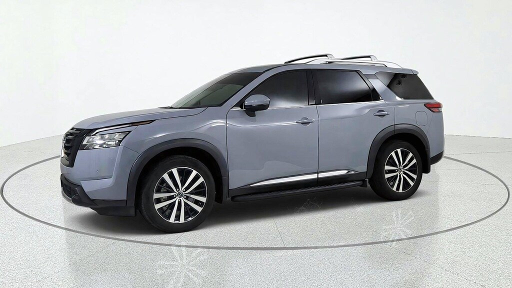Used 2024 Nissan Pathfinder Platinum Platinum 4WD