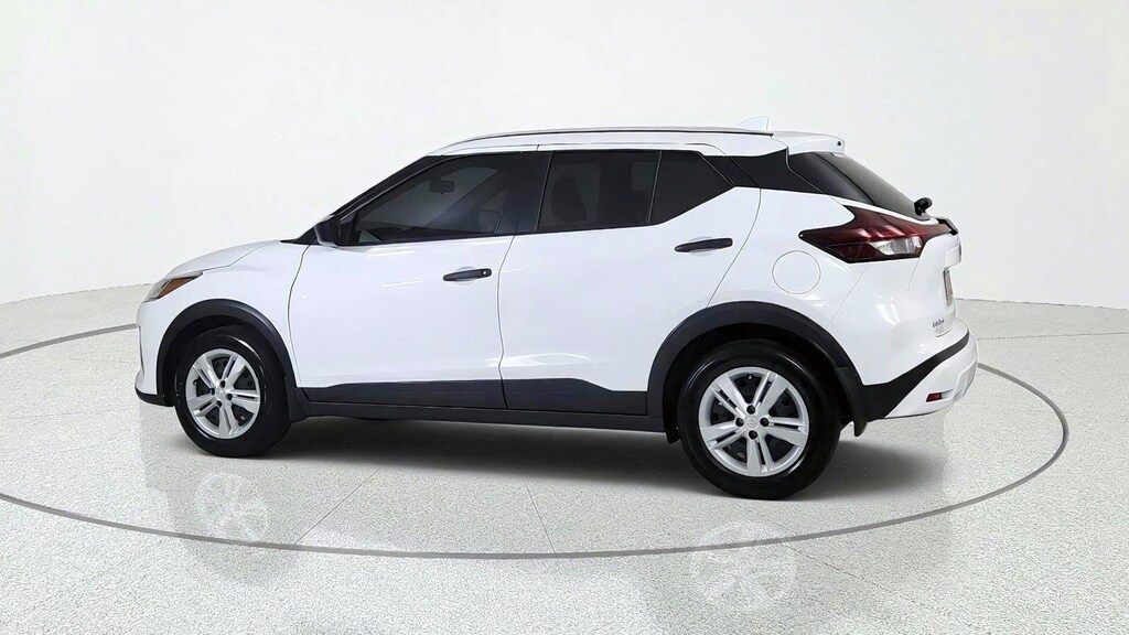 Used 2024 Nissan Kicks S S FWD