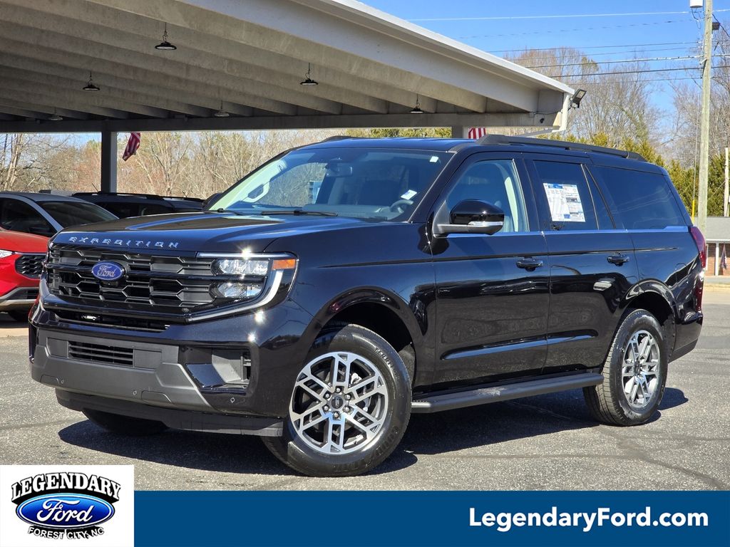 2026 Ford Expedition Active's photo