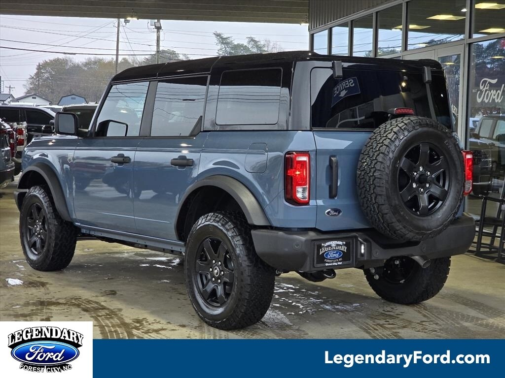 2025 Ford Bronco Big Bend photo 2