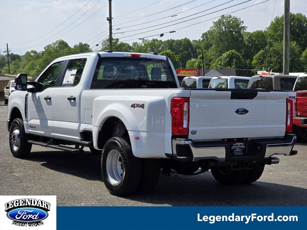 New 2026 Ford F-350SD XL Truck Crew Cab