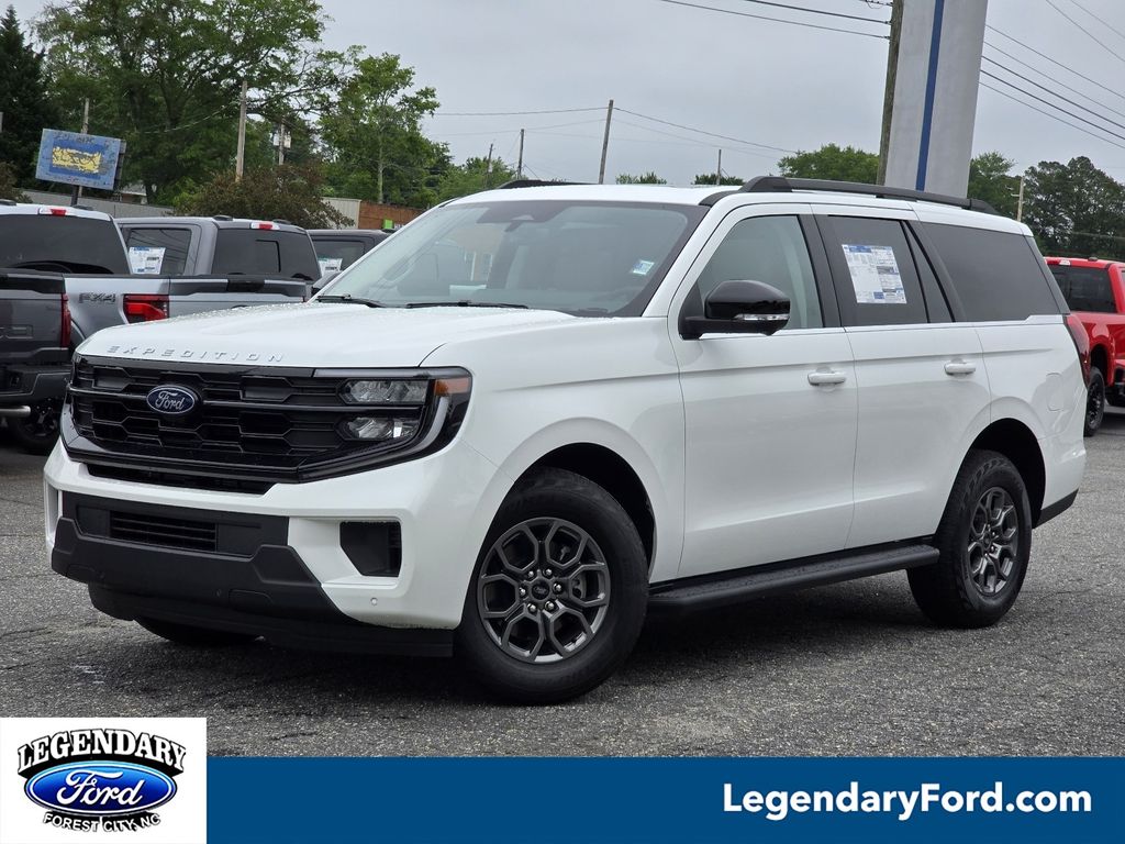 2026 Ford Expedition Active 4x4's photo