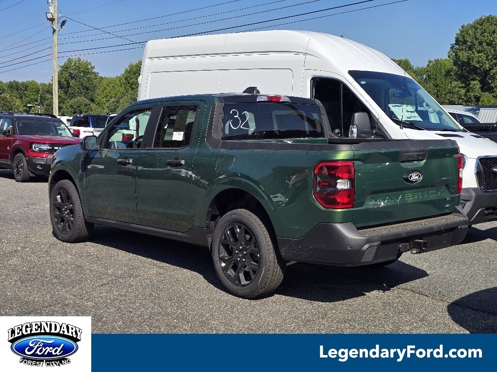 2025 Ford Maverick XLT photo 2