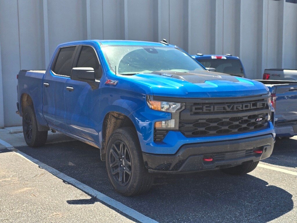 2022 Chevrolet Silverado 1500 Custom Trail Boss photo 3