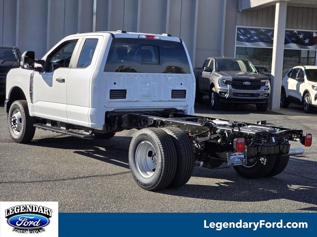 New 2026 Ford F-350 Chassis XL Truck Super Cab