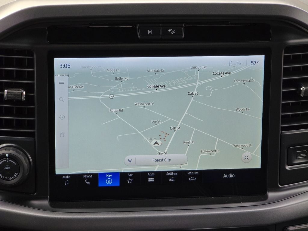 New 2025 Ford F-150 XLT Truck SuperCrew Cab