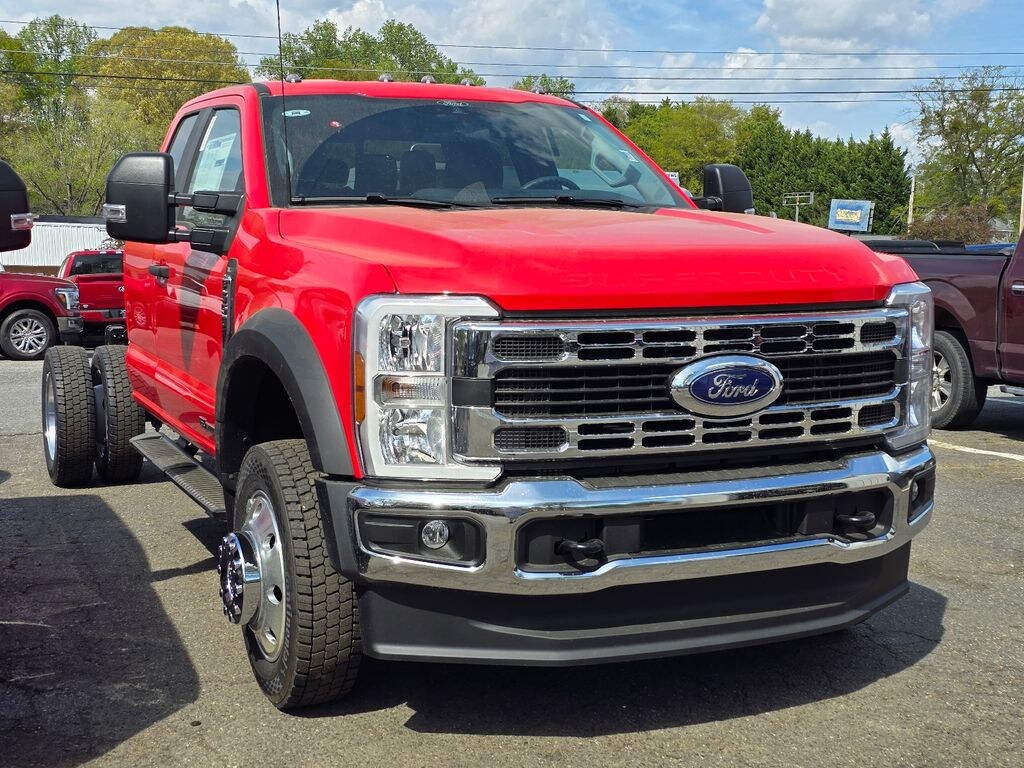 New 2026 Ford F-550SD Truck Super Cab
