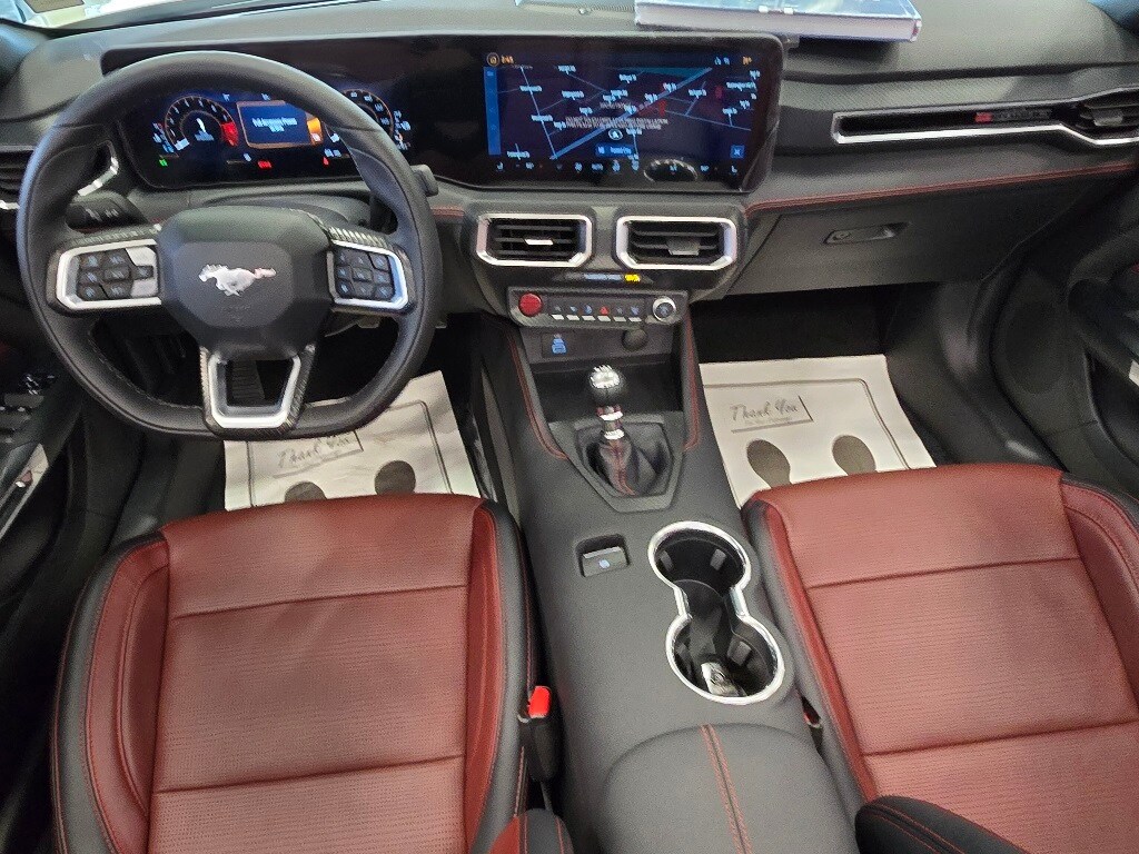 2025 Ford Mustang GT Premium Convertible photo 3