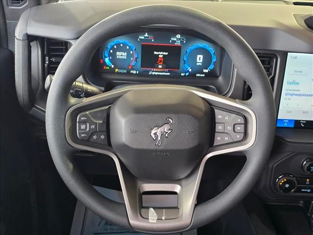 2025 Ford Bronco 4-Door Base - Photo 14
