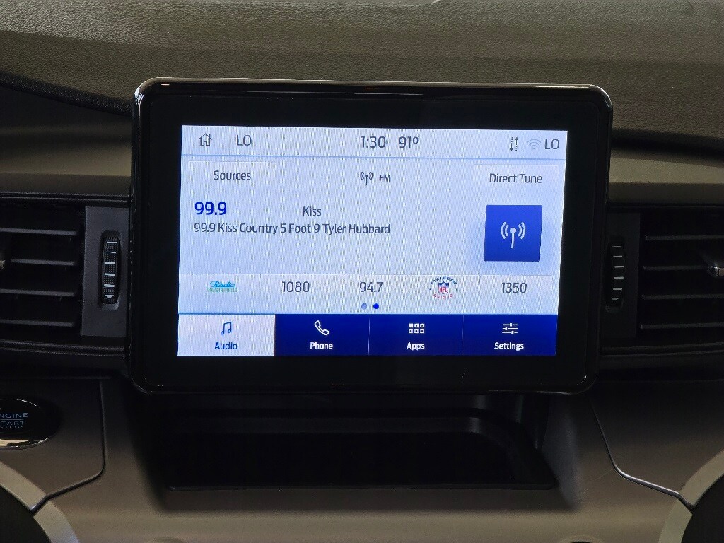 2022 Ford Explorer XLT photo 3