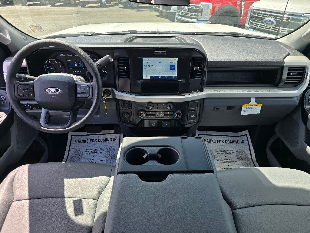 2026 Ford F-550 XL photo 3