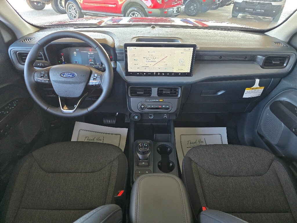2025 Ford Maverick XLT photo 3