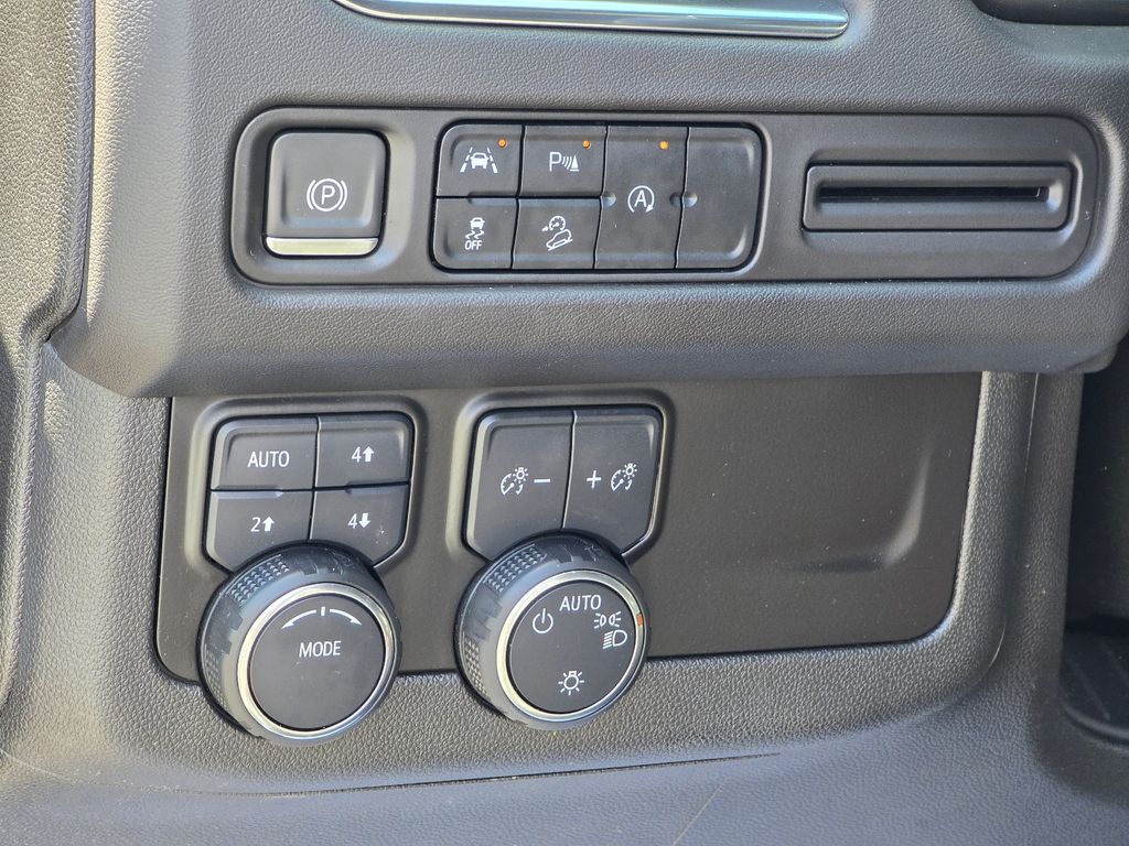 2024 Chevrolet Tahoe Premier - Photo 7