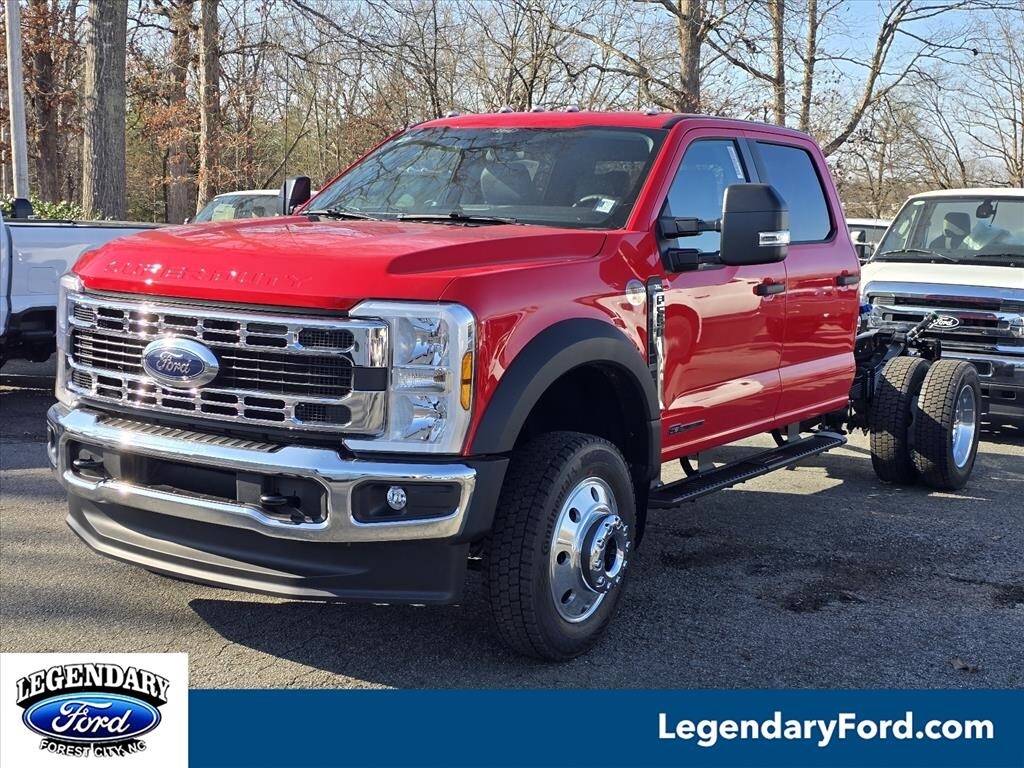 2026 Ford F-550 Super Duty Chassis Cab XL's photo