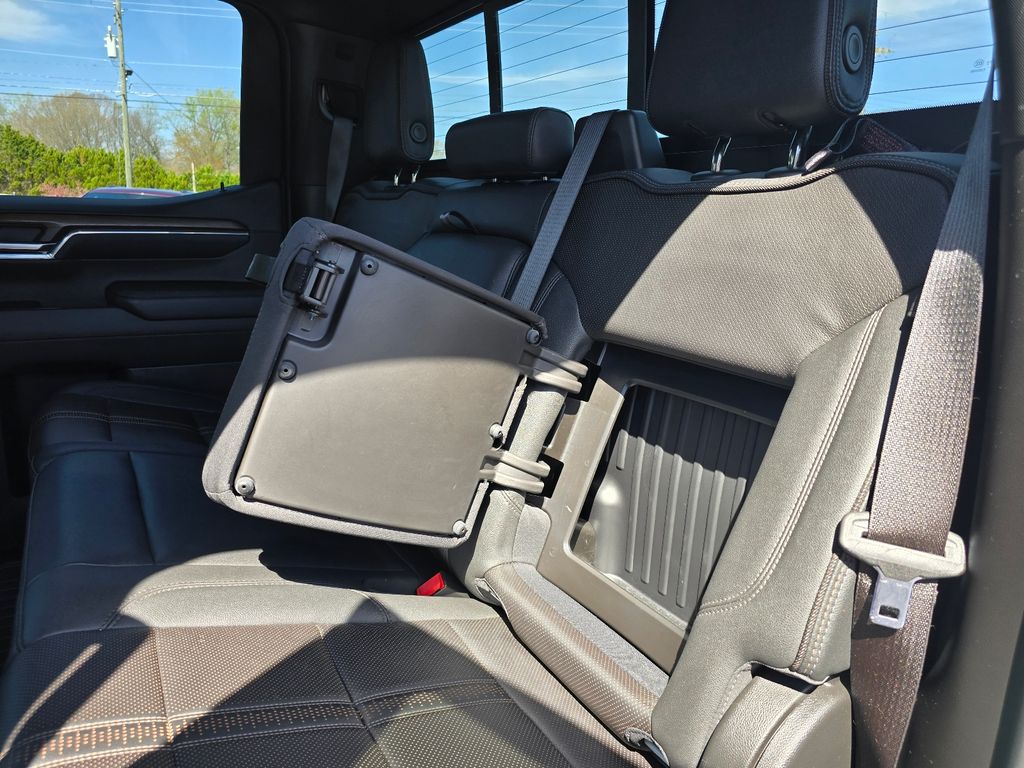 2023 Chevrolet Silverado 1500 High Country - Photo 12