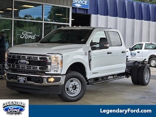 2026 Ford F-350 Chassis XL Truck Crew Cab