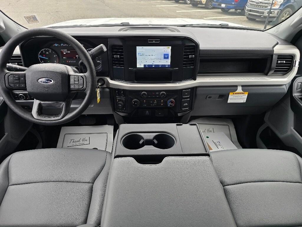 2026 Ford F-450 XL photo 3