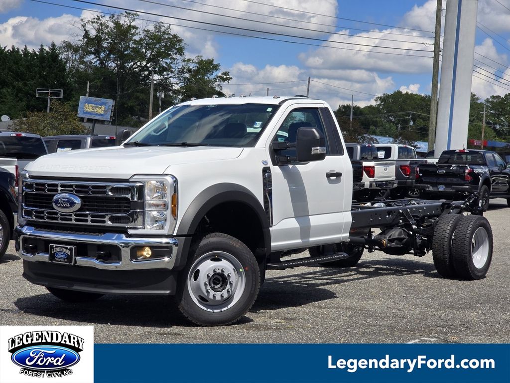 2026 Ford F-550 Super Duty Chassis Cab