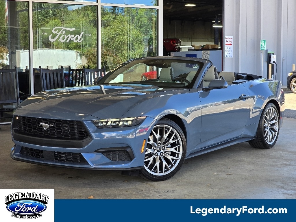 2025 Ford Mustang Convertible 