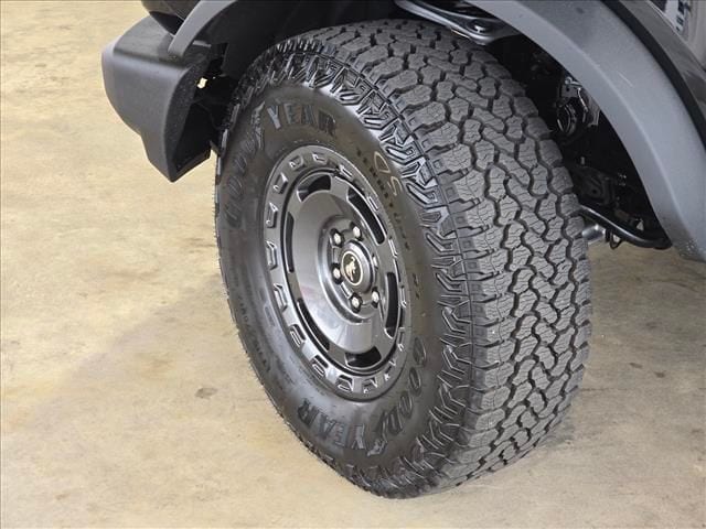 2025 Ford Bronco 4-Door Base - Photo 26