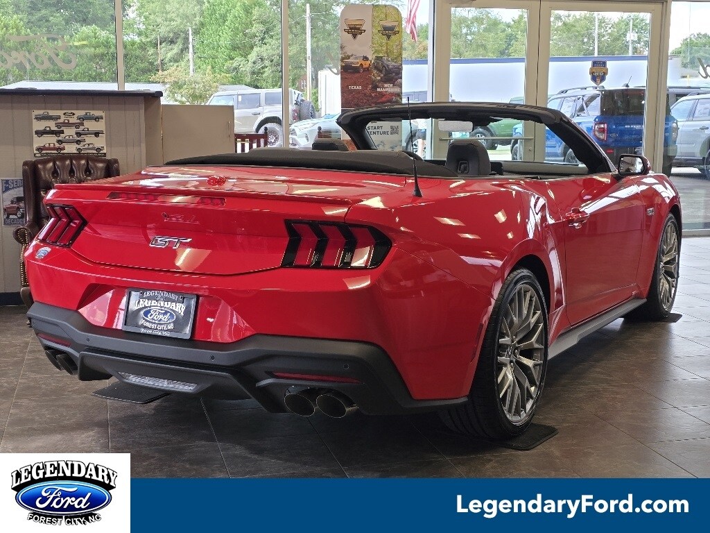 2025 Ford Mustang GT Premium Convertible photo 2
