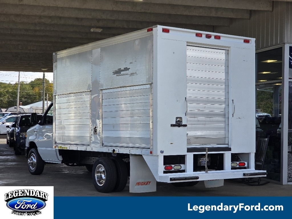 Used 2013 Ford E-450SD Base Cab/Chassis