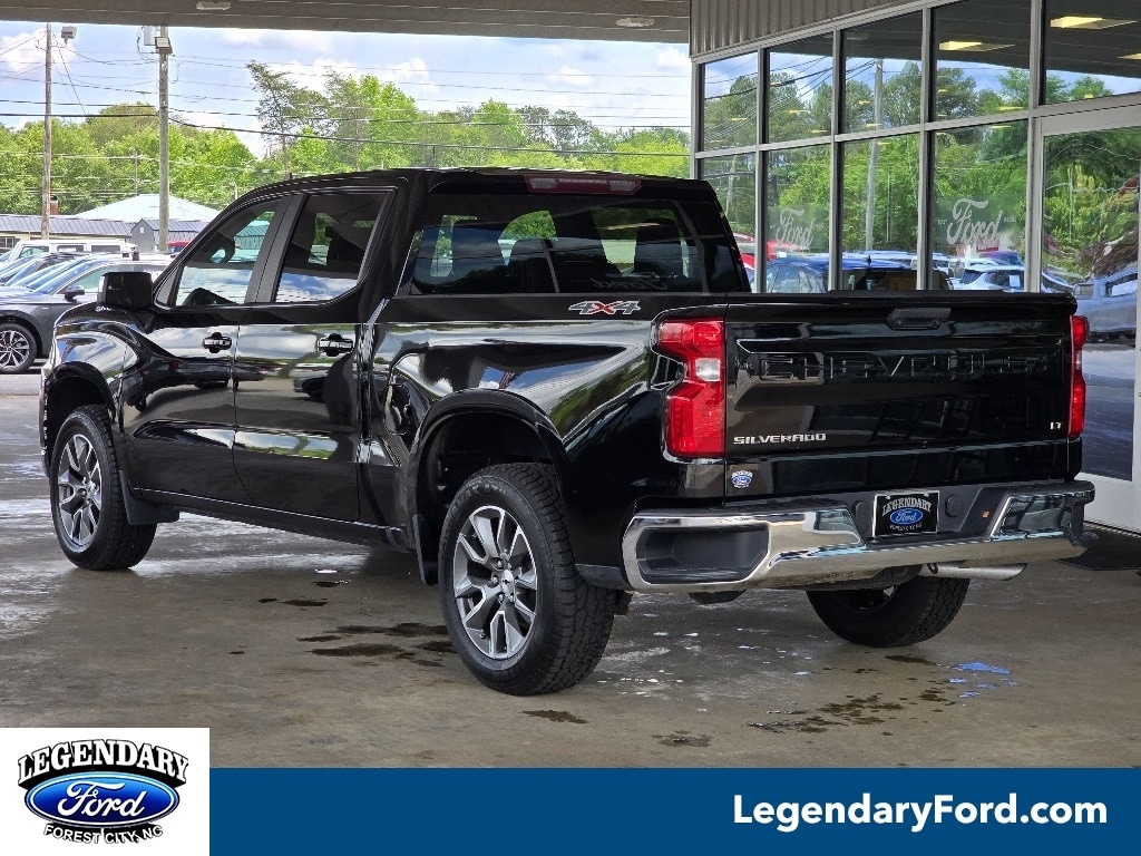Used 2020 Chevrolet Silverado 1500 LT with VIN 3GCUYDEDXLG173621 for sale in Forest City, NC
