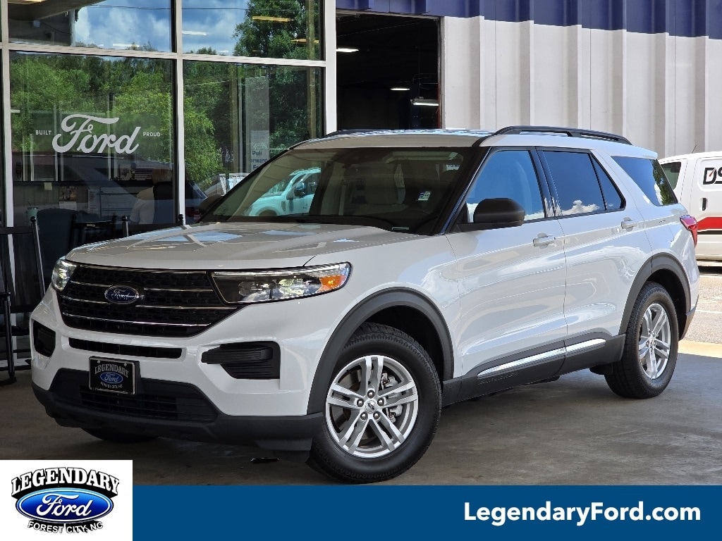 2022 Ford Explorer SUV 