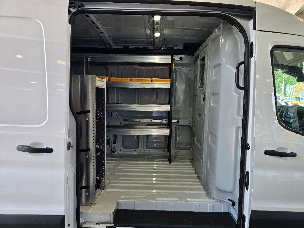 2025 Ford Transit Van Base - Photo 10