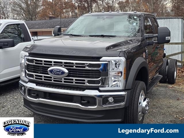 2026 Ford F-550 Super Duty Chassis Cab XLT's photo