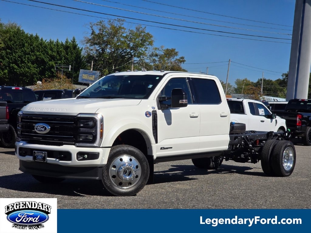 2027 Ford F-550 Super Duty Chassis Cab