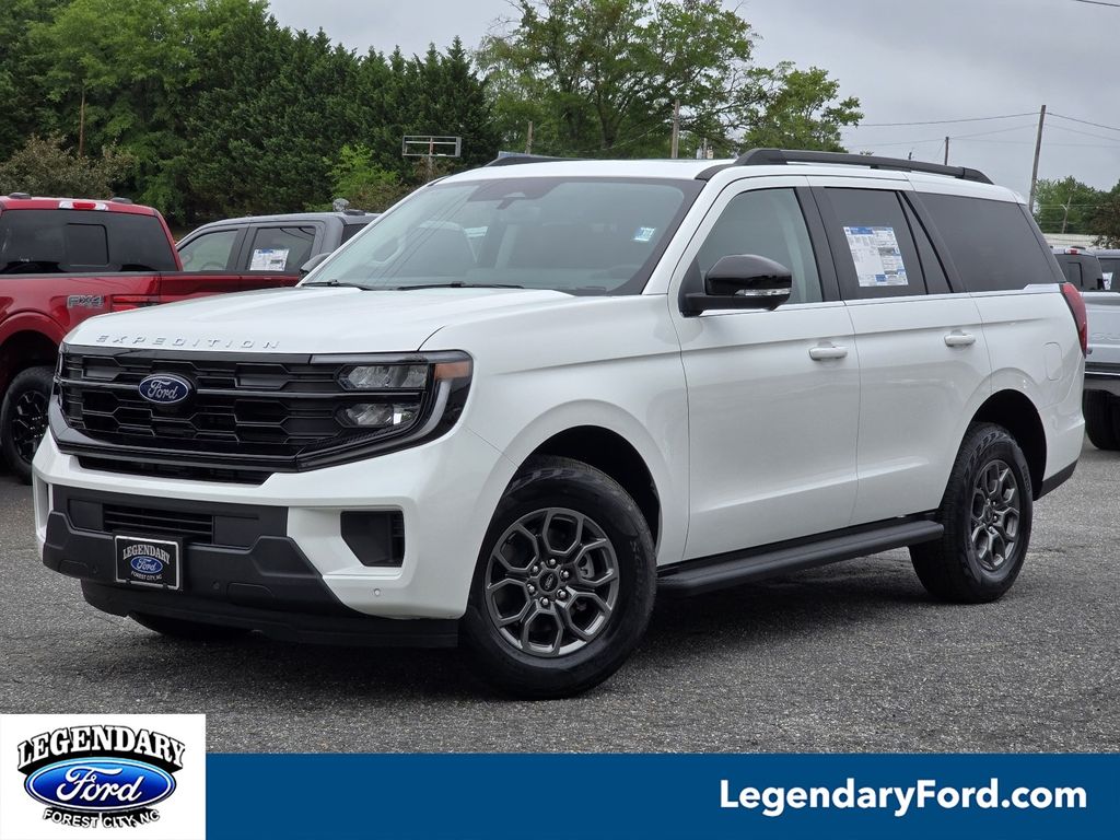 2026 Ford Expedition Active 4x4's photo