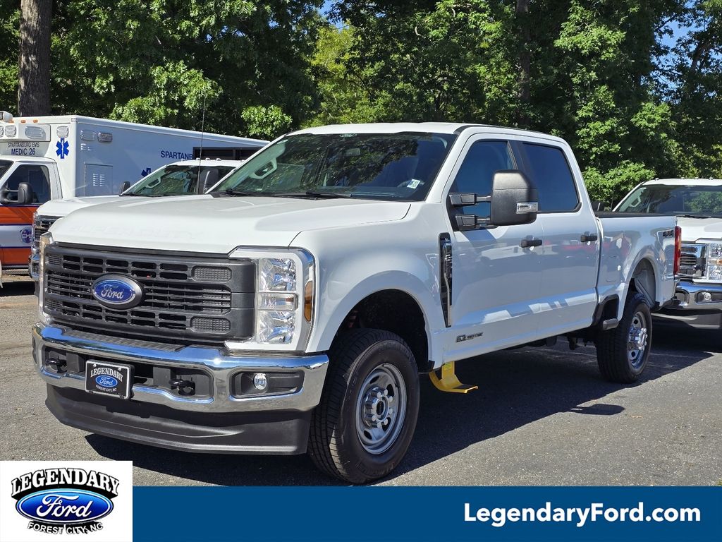 2026 Ford F-250 XL 4x4 Crew Cab 6-3/4' Box's photo