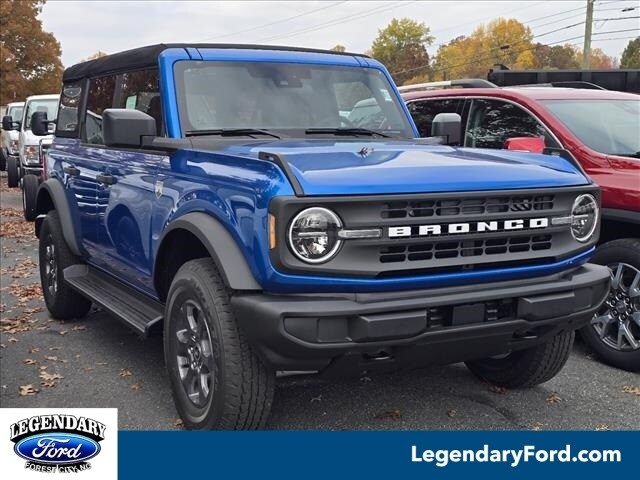 2025 Ford Bronco Big Bend photo 2