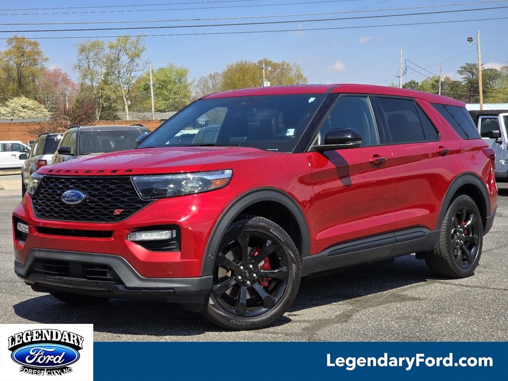 2022 Ford Explorer SUV 