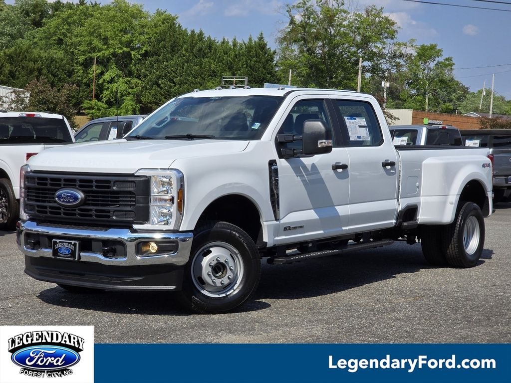 New 2026 Ford F-350SD XL Truck Crew Cab