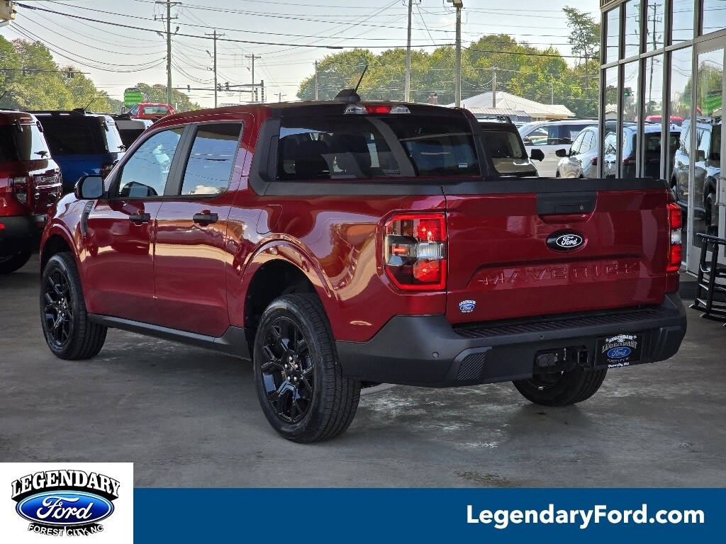 2025 Ford Maverick XLT photo 2