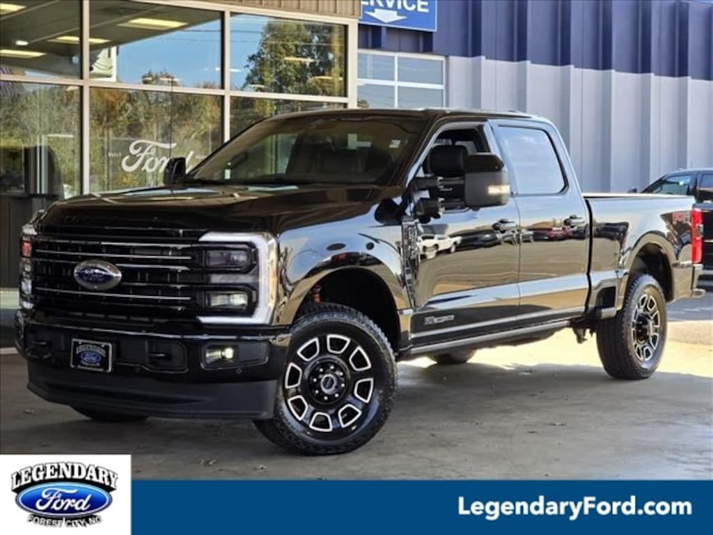 New 2025 Ford F-250 Platinum Truck Crew Cab