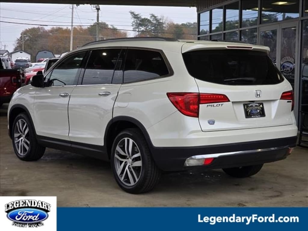 Used 2017 Honda Pilot Touring SUV