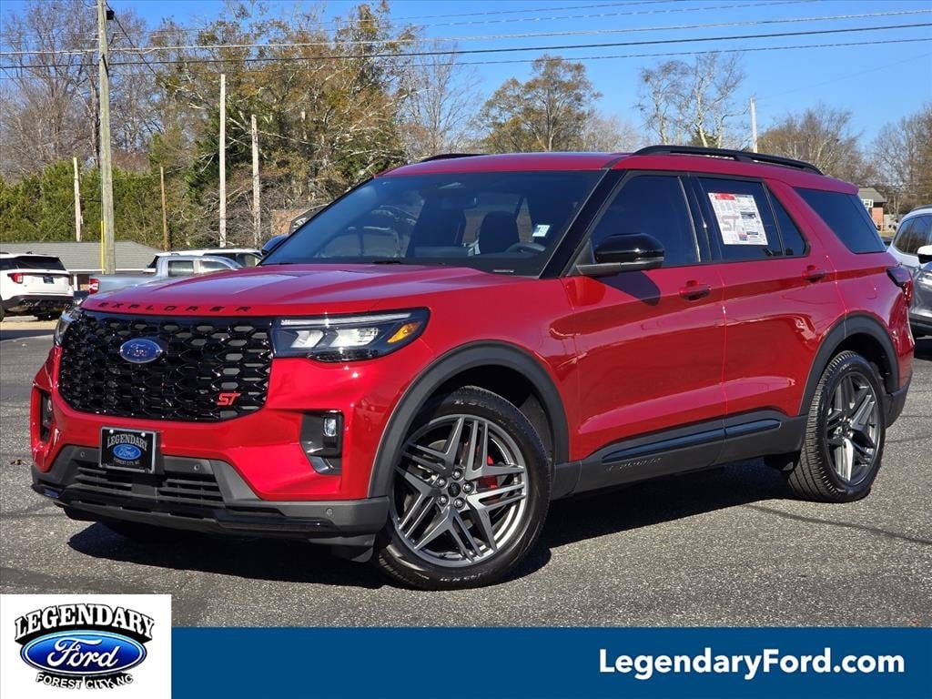 2025 Ford Explorer ST's photo