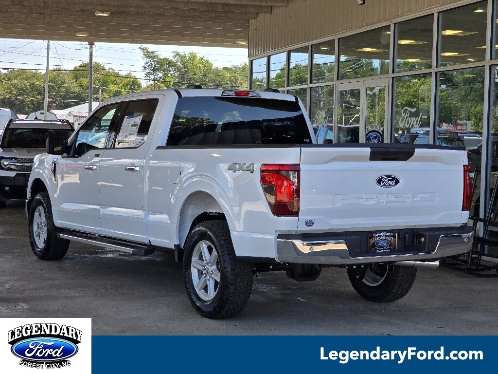 2025 Ford F-150 XLT photo 2