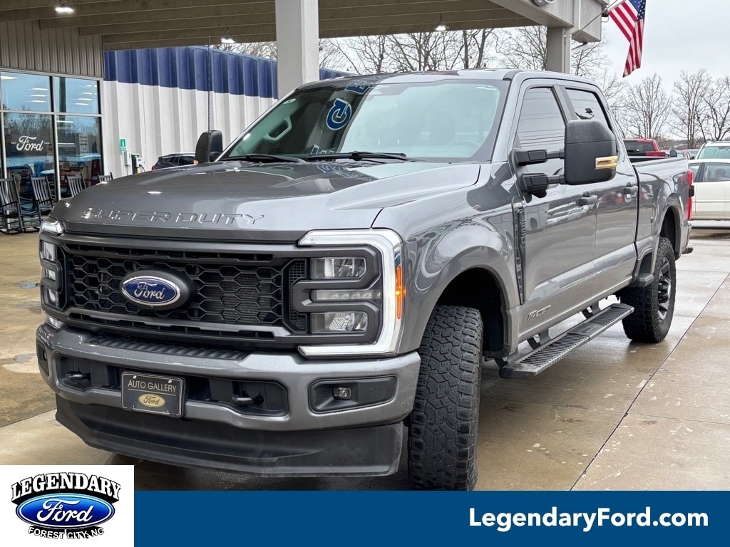 2023 Ford F-250 Super Duty XL's photo