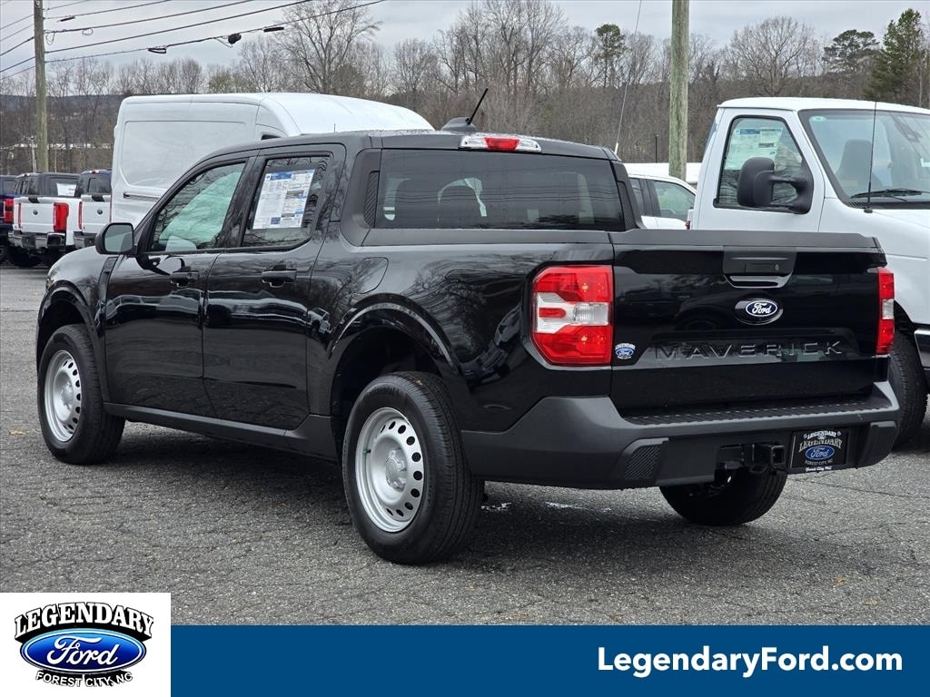 New 2025 Ford Maverick XL Truck SuperCrew