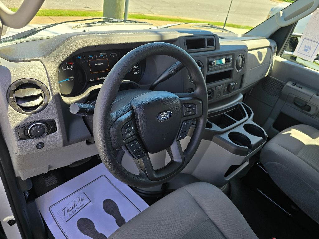 2026 Ford E-Series Cutaway Base - Photo 9